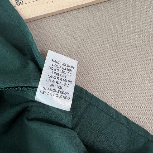 Entro Top Womens Size Large Forest Green Cheetah Print Trim Short Sleeves Boho - Picture 8 of 10